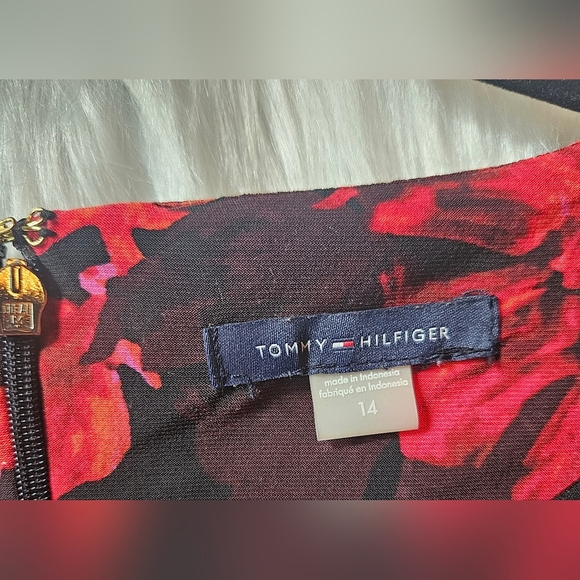 Tommy Hilfiger Ruby Roses Longsleeve Midi Dress - Picture 4 of 9